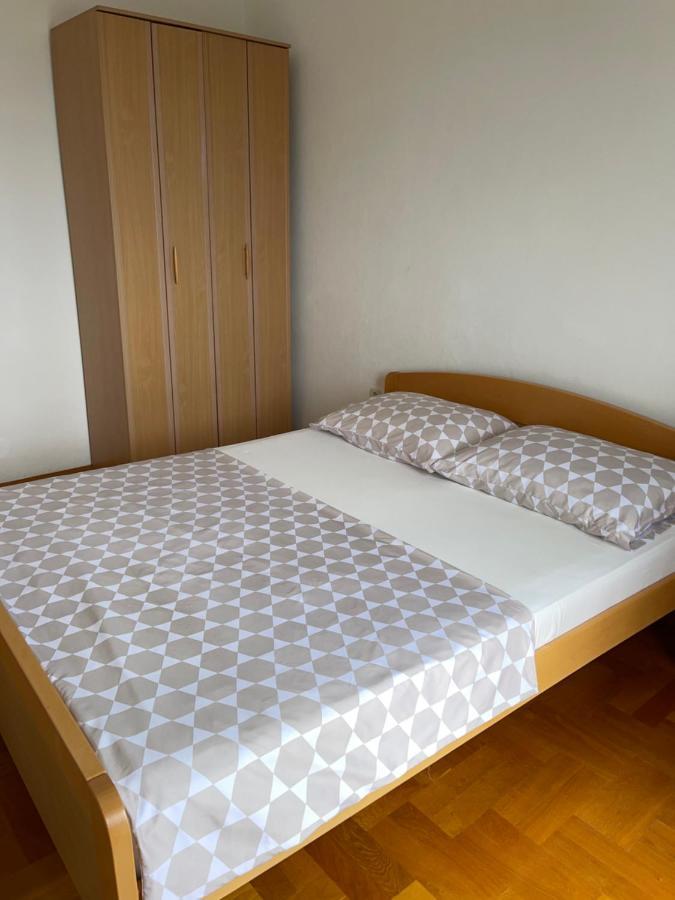 Apartmani Nada Primosten Luaran gambar